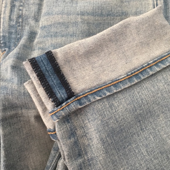 J.Crew Distressed Jeans 33x32 Blue β NWT β Quick Sale! - Picture 4 of 4